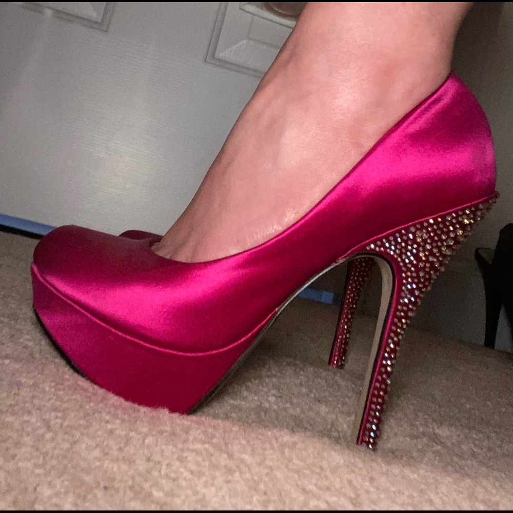 Pink Steve Madden Satin & Rhinestone High-Heels